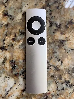 $12.25 • Buy Genuine Apple Remote For Apple TV Silver OEM Model A1294 MM4T2AM/A Tested