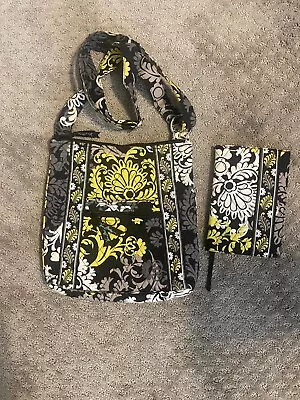 Vera Bradley Hipster Baroque Crossbody Bag Purse & Book Cover • $19.99