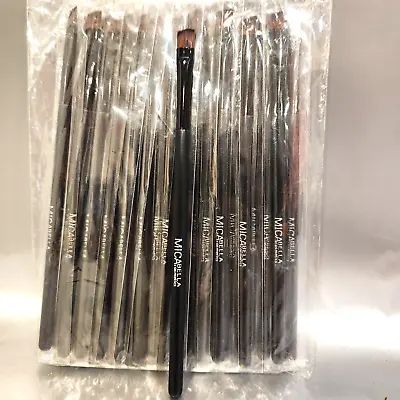 Angled Eyeliner Brush Micabella Cosmetics • $12