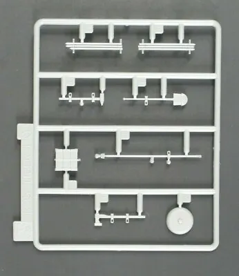 Cyber Hobby 1/35 Scale Tiger I Mid Command Parts Tree Y From Kit No. 6660 • $10.99