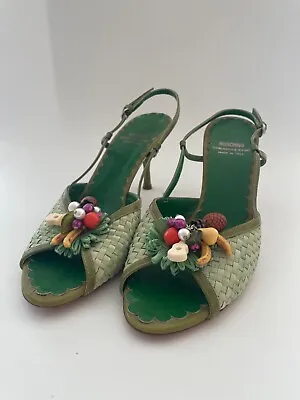 Moschino Women's Size 38.5 Green Leather Floral And Fruit Charm Straw Heel DS67 • $74.99