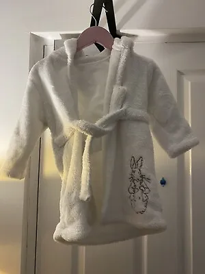 Peter Rabbit Baby Dressing Gown 9-12 Months • £1.50