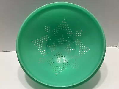 VTG Tupperware Jadeite Green Colander Strainer #339-8 Retro MCM 1970's Kitchen • $12.97