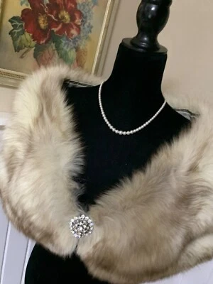 $100 • Buy Vintage Genuine Fox Fur Stole Cape Wrap Bridal Wedding