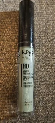 CW12 Green - NYX HD Photogenic Concealer Wand Color Sealed • $7.99