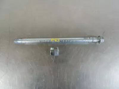 2000 Yamaha V-Star 650 Custom XVS650 Front Axle Bolt & Spacer Wheel Axle Shaft • $14.99