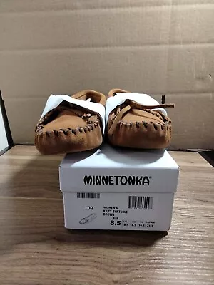 $40 • Buy Minnetonka Kilty Women's Softsole Brown Size 8.5