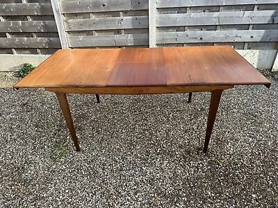 £550 • Buy Younger Extending Table & Chairs