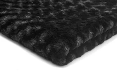 Minkee Artificial Fur Zigzag Black 50 X 160 Cm • £3.77