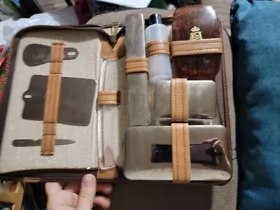 Vintage Mens Travel Grooming Kit • $29.99