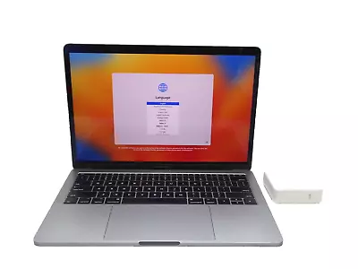 MacBook Pro 13  2017 | I5-7360U | 8GB RAM | 128GB SSD NVMe | 455 Cycles • $231.80