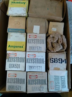 $18.99 • Buy 8972 Huge Lot Of Misc Brands 5894 Qkk531 1571 Qkk 822 Bx2000 7854 Vacuum Tubes 