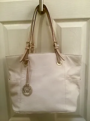 Michael Kors Cream Ivory Jet Set Tote Shoulder Bag Excellent!!!! • $79.95