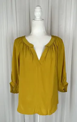 Alice & Trixie Relaxed Fit Sz XS Gold 100% Silk Pullover V-Neck Blouse • $17.97