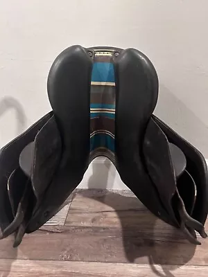 16.5” Voltaire Stuttgart Saddle 2019 -FULL BUFFALO • $3400