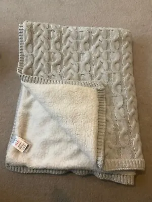 M&S Fleece Lined Light Grey Cable Knit Blanket • £6.99