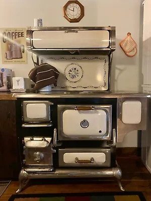 $2000 • Buy Vintage Elmira Electric Stove And Oven, Model 6000, Working Condition, Ivory