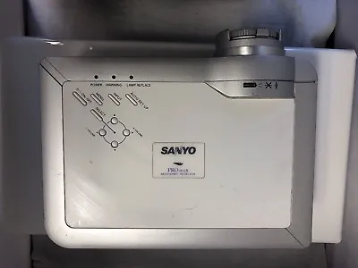 £25 • Buy SANYO PRO XtraX  PLC-XU84  Projector ***** FAULTY FOR SPARES OR REPAIR *****