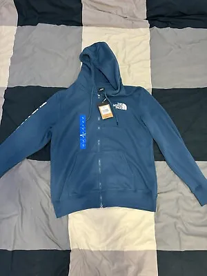 North Face Zip Up Hoodie Size Large • $40