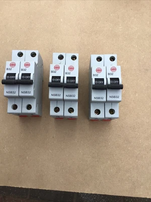 Wylex 32A MCB B32 TypeB 6kA Single Pole Circuit Breaker Trip Fuse NSB32  6 Fuses • £20
