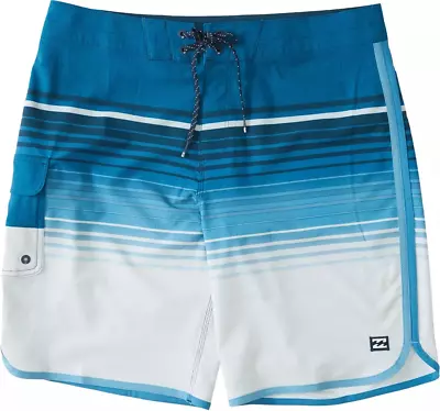 Billabong Men's 73 Stripe Pro Boardshorts Size 32 • $40.45