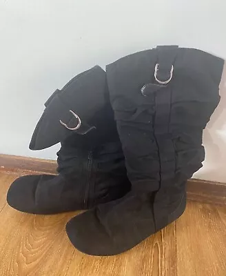 Blzaar Boots Mid Calf Length Black - Size 6 • $25