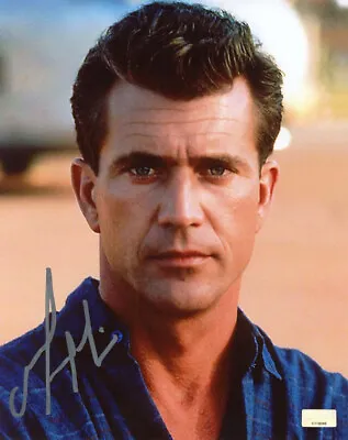 MEL GIBSON SIGNED AUTOGRAPHED 8x10 PHOTO MAD MAX BRAVEHEART YOUNG BECKETT BAS • $965