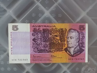 Australia 5$ Circulated Note • $9.95