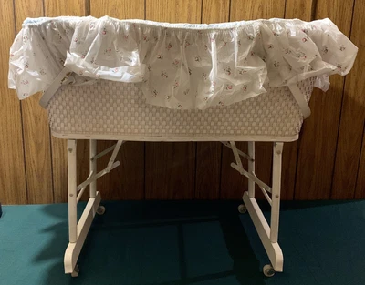 $47.50 • Buy Vtg Lee-hy White Wicker Baby Doll Folding Bassinet Crib Mattress Insert & Skirt