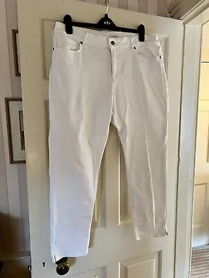 Jaeger White Jeans Size 16 • £15