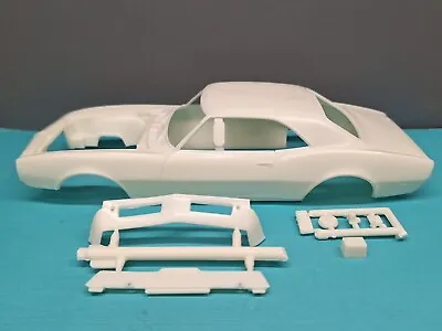 Revell AMT Ertl Monogram MPC 1/25 1968  Chevy Camaro Z/28 Body With Extras SS  • $11.97