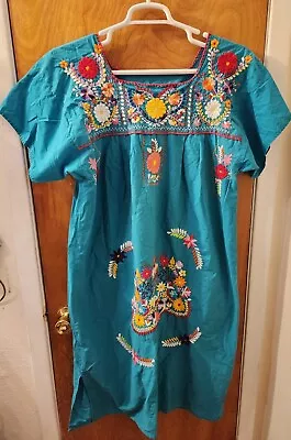 Vintage Oaxacan Traditional Mexican Dress Huipil Embroidered Boho Size Large  • $30