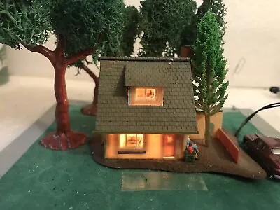 Small N Scale Cottage With Court Yard Shed Diner And Sky Light (PO 141E456) • $16