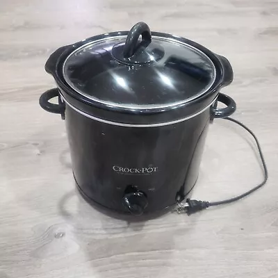 4 Quart Crock Pot Manual Slow Cooker SVR400-B Black With Lid Ceramic Crock • $17.95