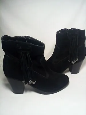 Bar III Block-Heel Booties Black Velvet Leather Upper Boots Women's Girls Size 6 • $14.99
