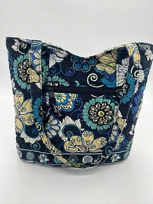 Vera Bradley Mod Floral Blue Quilted Shoulder Bag Tote Purse VTG 2007 • $19.99