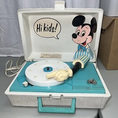 Walt Disney Mickey Mouse RP3122B GE Blue/White Youth Record Player Turntable • $16.09