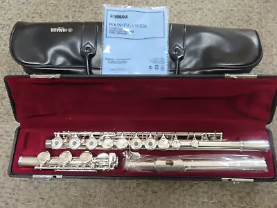 YAMAHA YFL 381 OPEN HOLE FLUTE-MINT- B FOOT INLINE G   Serviced By Yamaha Dealer • $825