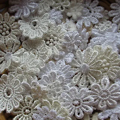 Assorted WHITE/CREAM 10-25mm Guipure Lace Daisy Motifs Sew On Flower Appliques • £3.15