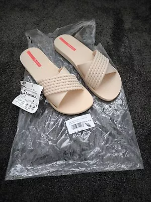Ipanema Ladies Sliders UK Size 8 • £8.99