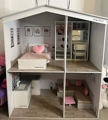 Designer Friends Dolls House And Furniture Immaculate • £20