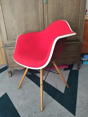 Eames DAW Upholstered Dining Room Chair • £295