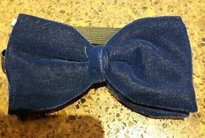 Blue Velvet Bow Tie Elasticared Strap No1 • £5