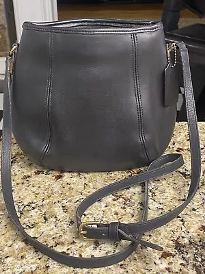 NO RESERVE!! Vintage Coach Framed Pouch Crossbody Black Leather Handbag 9990 • $55