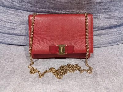 Salvatore Ferragamo Ginny Leather Shoulder Bag Red • $249