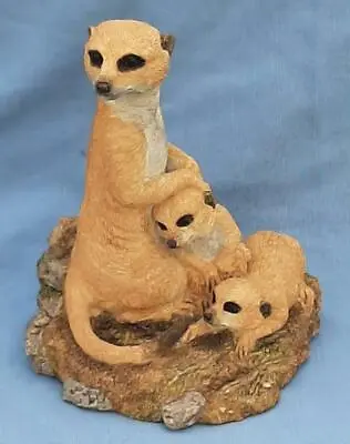 £14.99 • Buy Country Artists Natural World - Stay Close - Meerkat & Two Cubs Figure 03080
