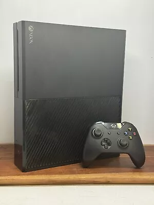 Microsoft XBOX ONE 1TB Console BLACK  With Controller - WORKS GREAT • $119