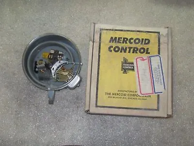 1 Mercoid Controls Daf-31-3-8 Pressure Switch • $160.22