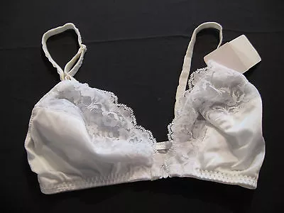 Maidenform 6848 Classic Sweet Nothings Soft Cup Bra White Front Closure NWT  • $19.95