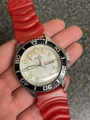 £49.99 • Buy Rotary Mens GS03425/06 Military Divers Watch - 200m - RRP £165